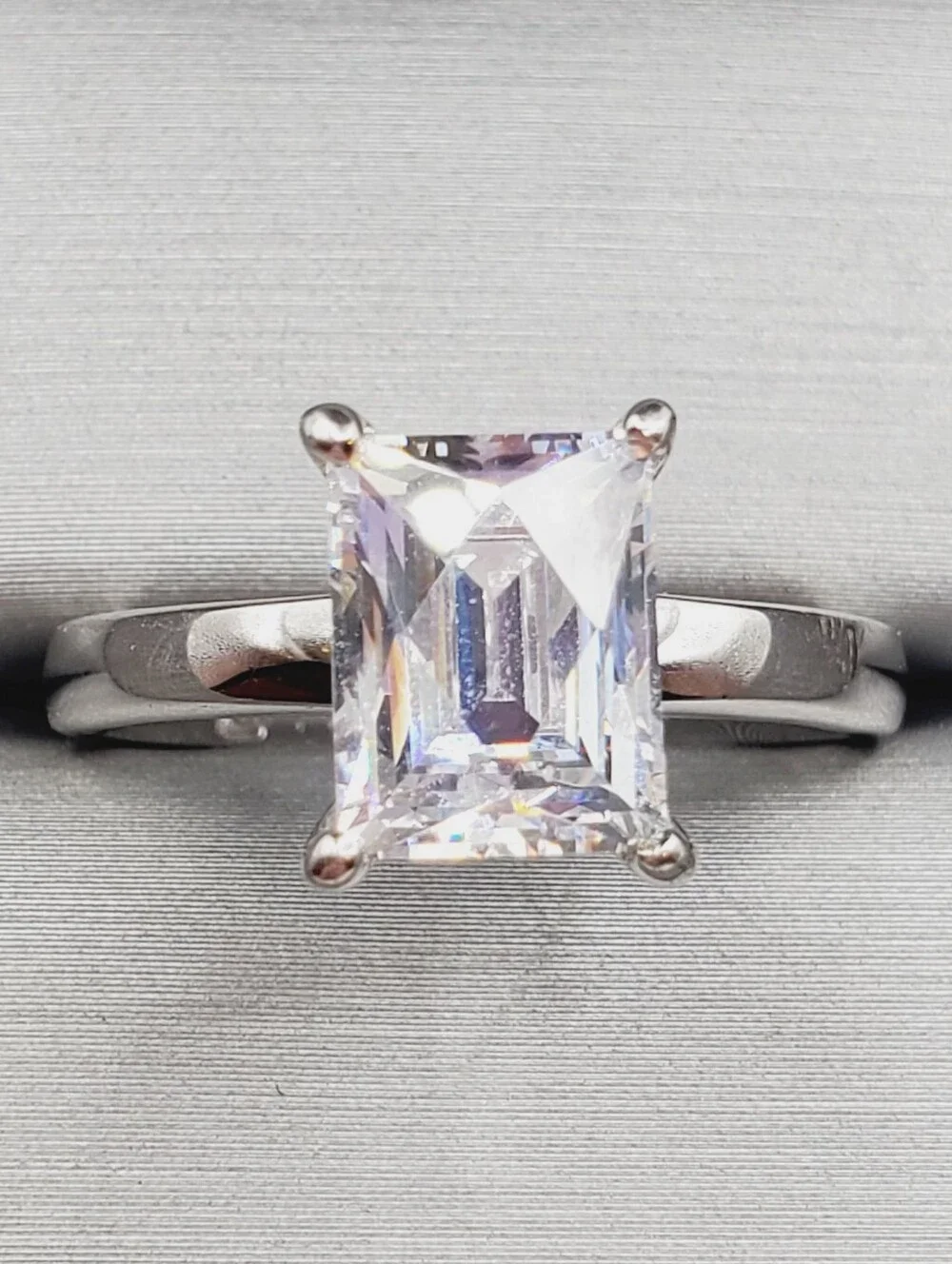 Classic Solitaire Ring - 925 Sterling Silver